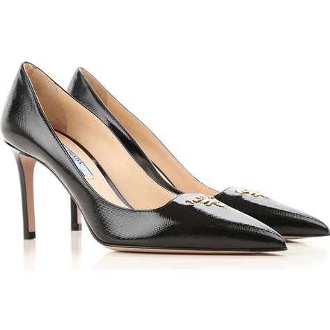 prada elegante schuhe|prada ladies shoes.